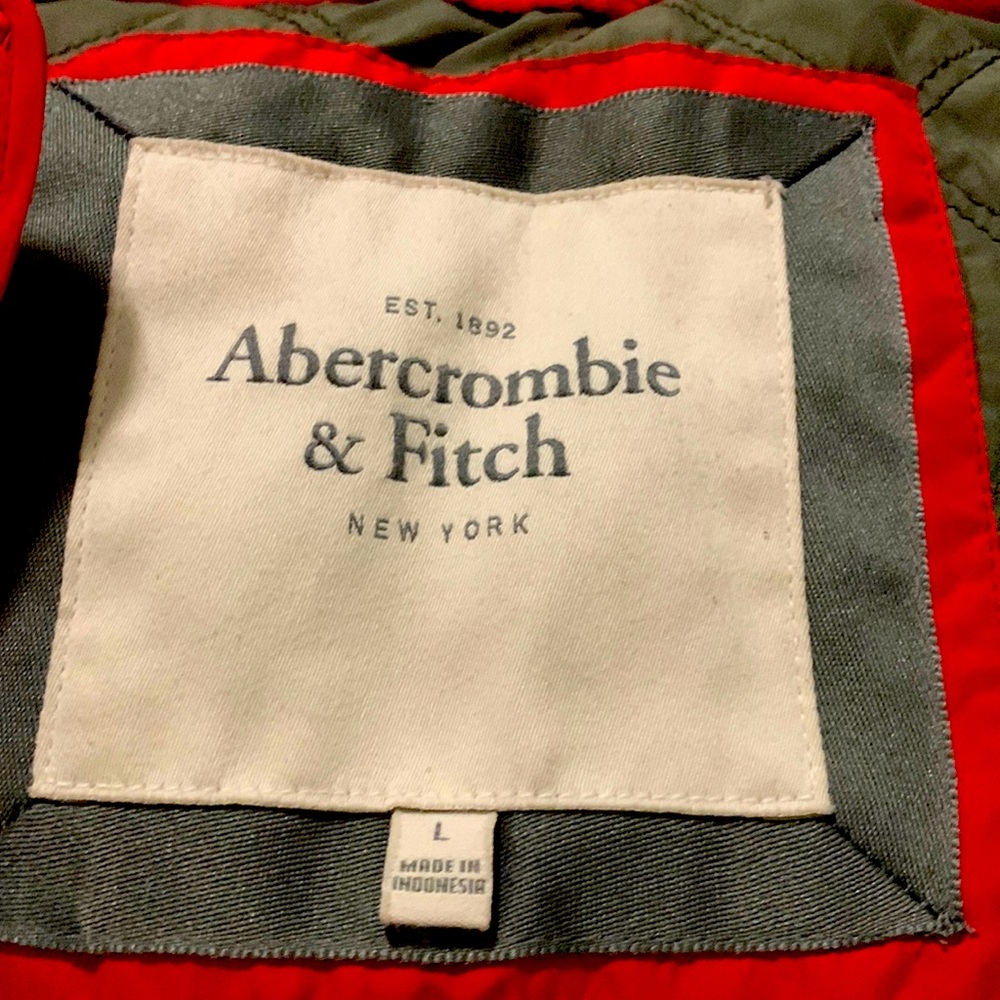 Abercrombie & Fitch Vest